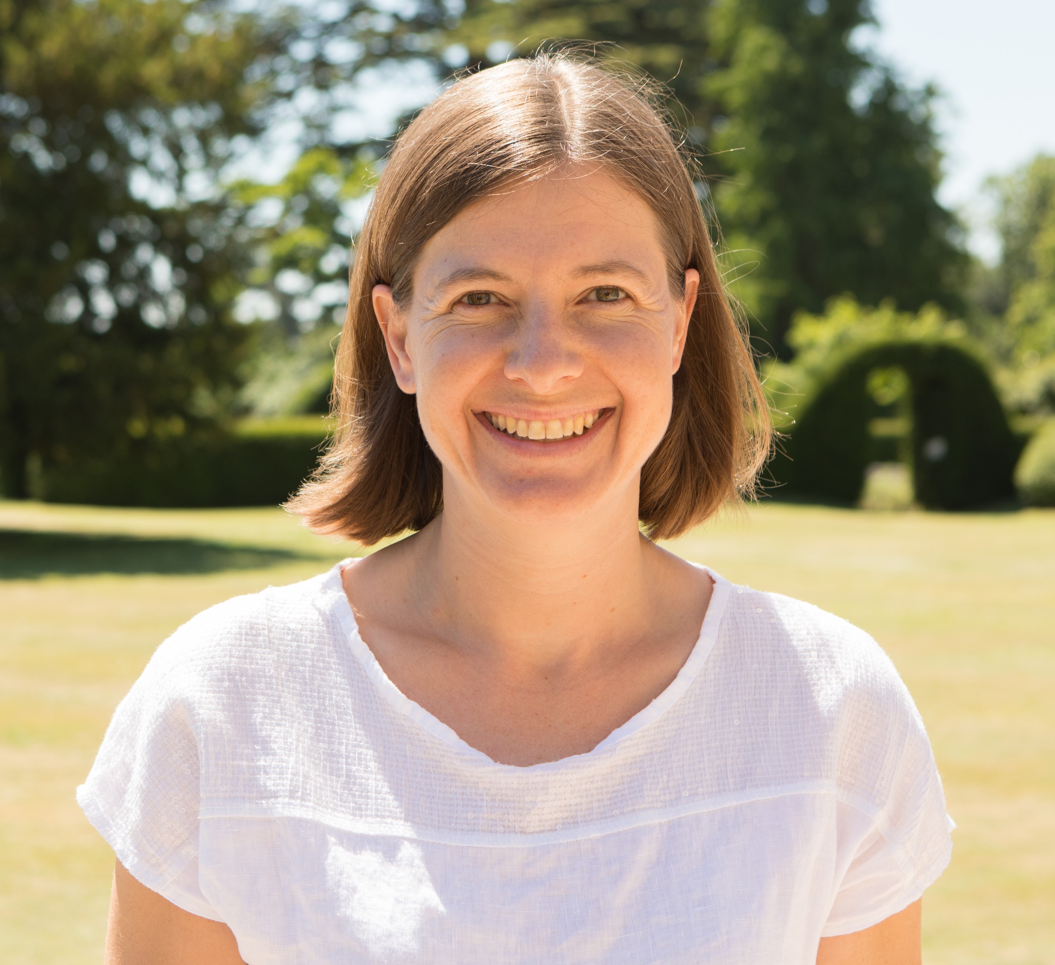 Symposium Speaker - Dr Sarah Davies